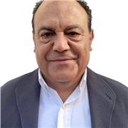Profesor de contabilidad, apto para todas las edades y niveles.